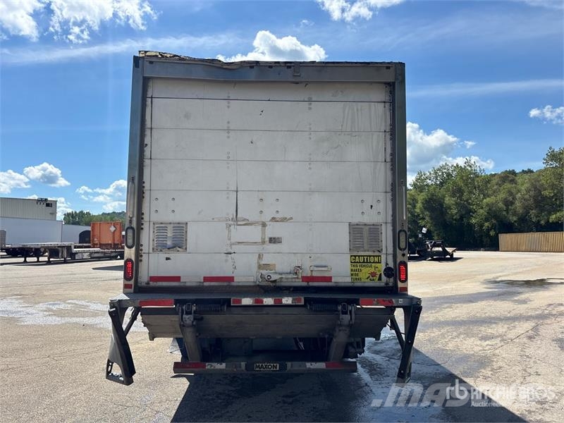 Freightliner M2 106 4x2 Van Truck (Inoperable) Kapali kasa kamyonlar