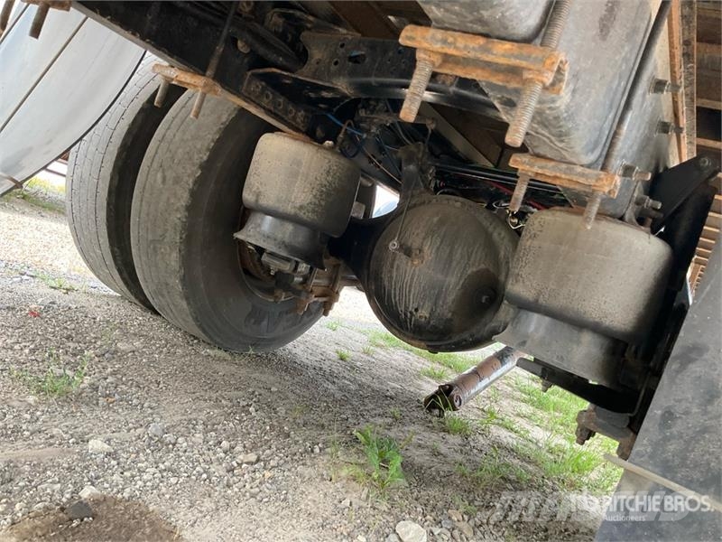 Freightliner M2 106 4x2 Van Truck (Inoperable) Kofferaufbau