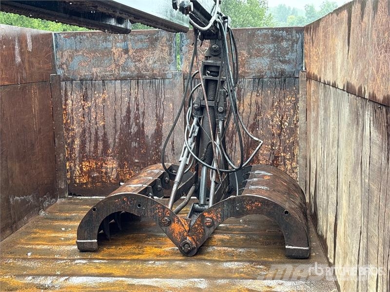 Freightliner M2 106 4x2 Grapple Truck Grijpers