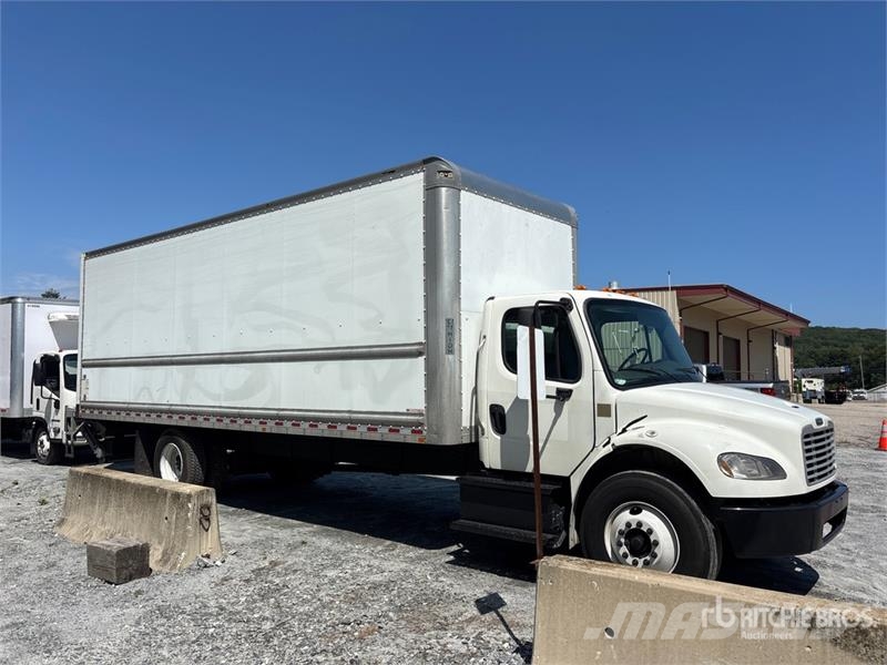 Freightliner M2 106 4x2 Van Truck Skriňová nadstavba