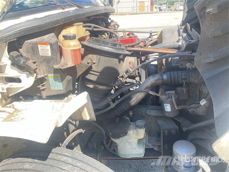 Freightliner M2 106 4x2 Van Truck Φορτηγά Κόφα