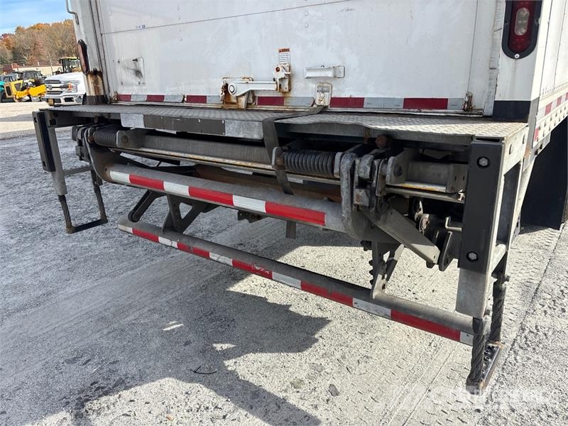Freightliner M2 106 4x2 Van Truck Box body trucks