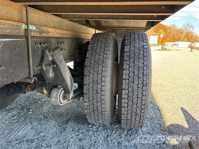 Freightliner M2 106 4x2 Van Truck Box trucks