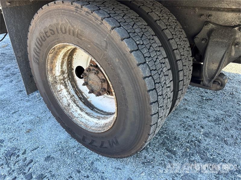 Freightliner M2 106 4x2 Van Truck Furgoonautod