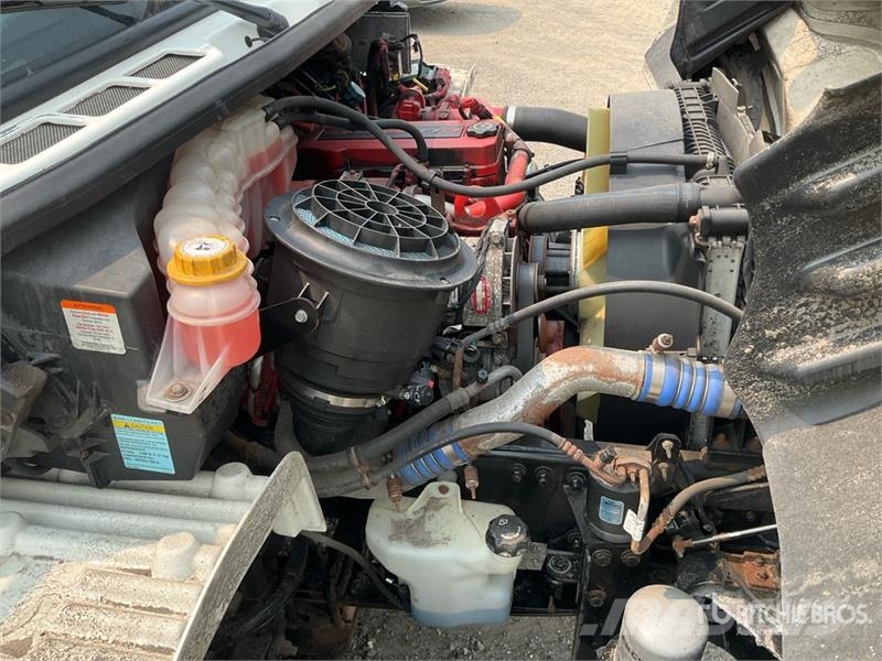 Freightliner M2 106 4x2 Van Truck (Inoperable) Kofferaufbau