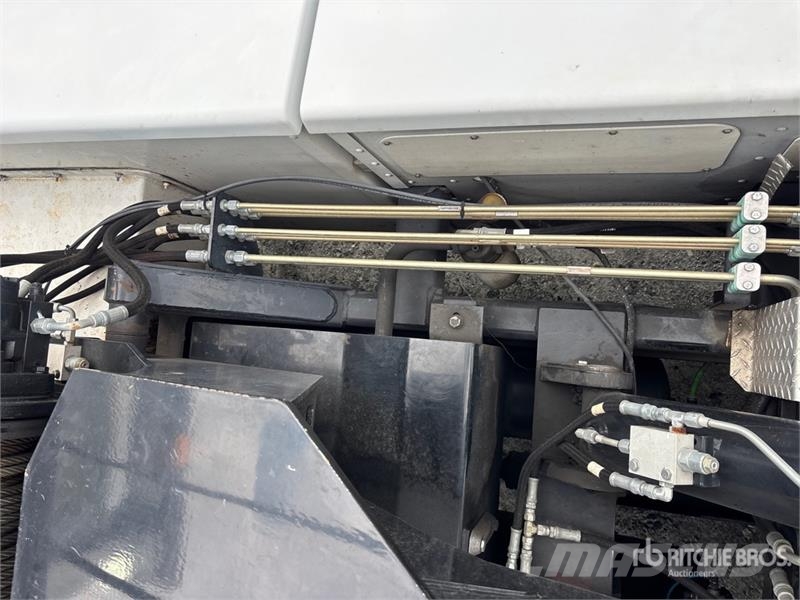 Freightliner M2 106 4x2 Extended Cab Tow Truck Hinausautot