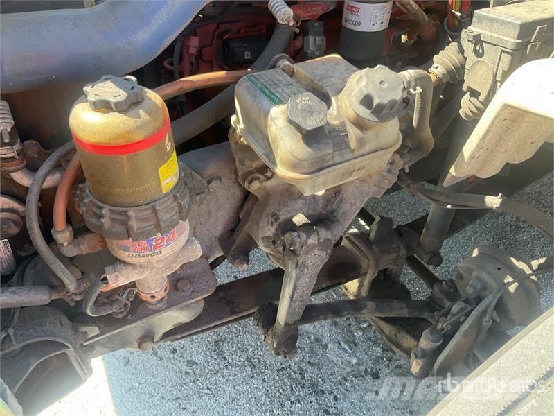 Freightliner M2 106 4x2 Van Truck Φορτηγά Κόφα