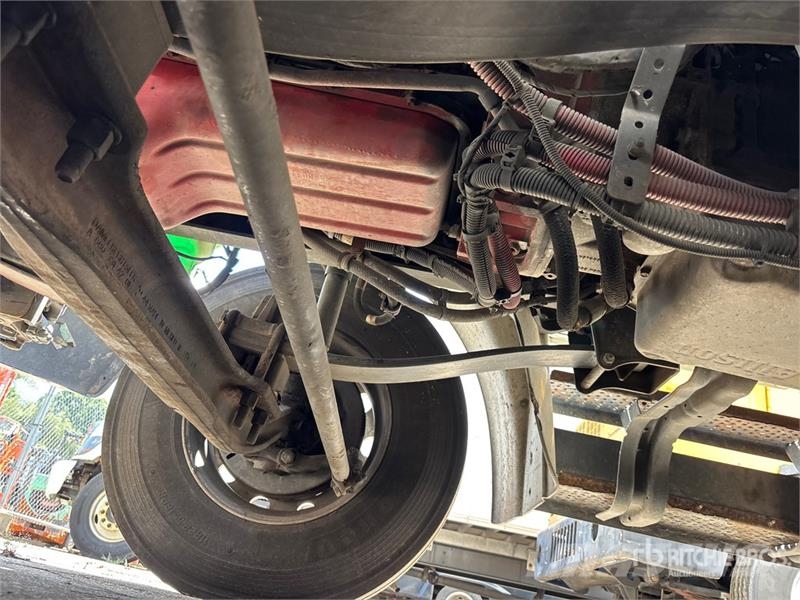Freightliner M2 106 4x2 Van Truck (Inoperable) Kapali kasa kamyonlar