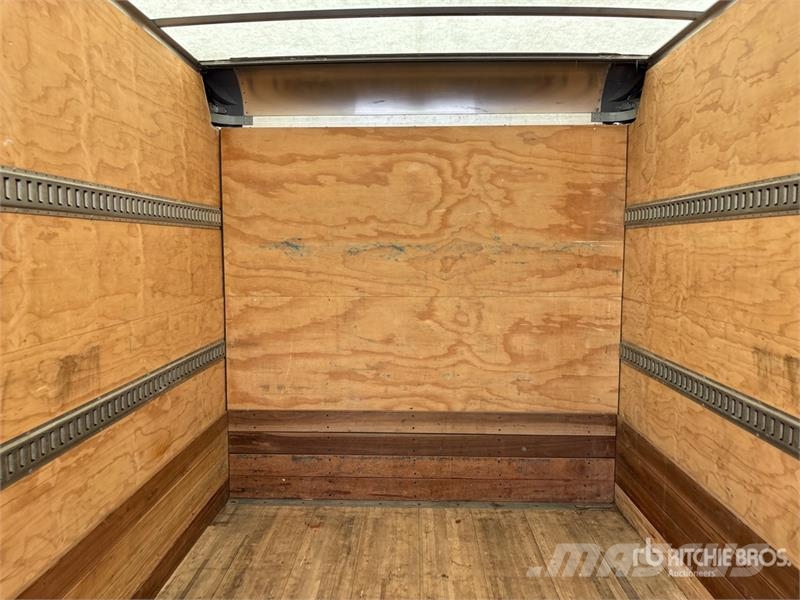 Freightliner M2 106 4x2 Van Truck Box body trucks