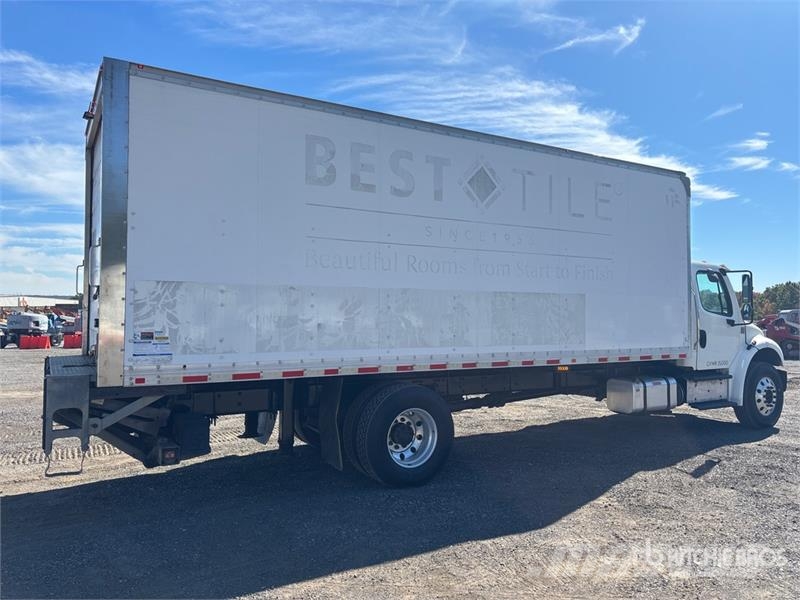 Freightliner M2 106 4x2 Van Truck Furgons