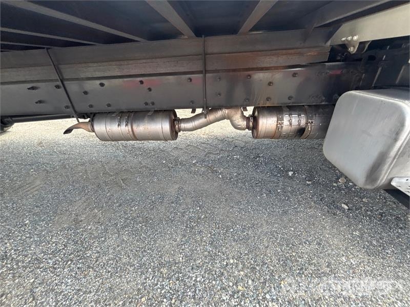 Freightliner M2 106 4x2 Van Truck Camion Fourgon