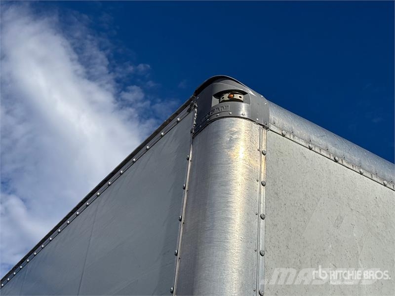 Freightliner M2 106 4x2 Van Truck Box trucks