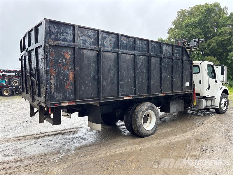 Freightliner M2 106 4x2 Grapple Truck Grijpers