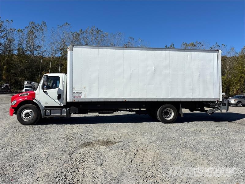 Freightliner M2 106 4x2 Van Truck 厢式货车