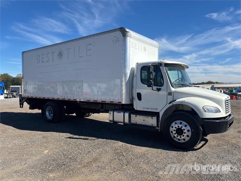 Freightliner M2 106 4x2 Van Truck Furgons