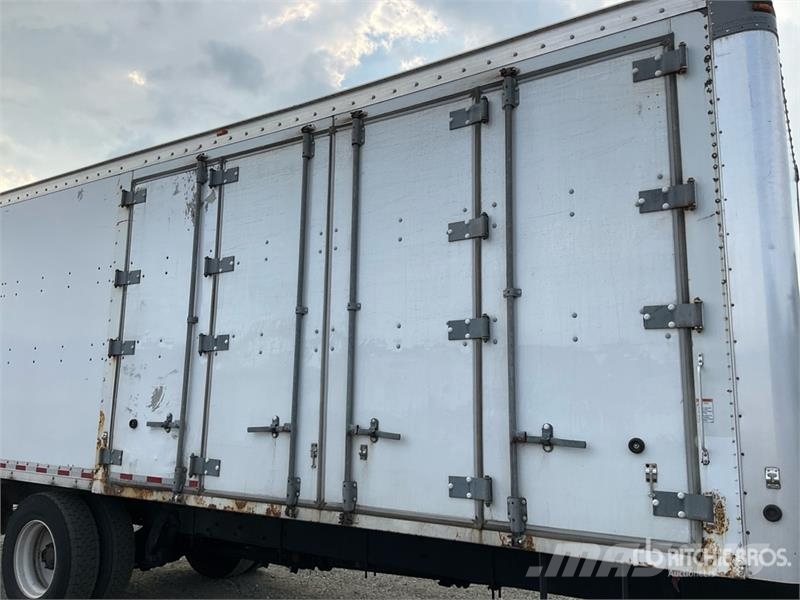 Freightliner M2 106 4x2 Van Truck ボックスボディー、ウイング、箱車