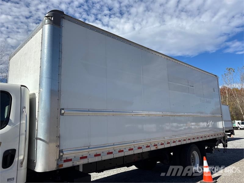 Freightliner M2 106 4x2 Van Truck Box trucks