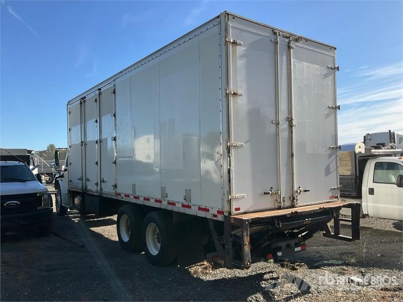 Freightliner M2 106 6x4 Van Truck Sanduk kamioni