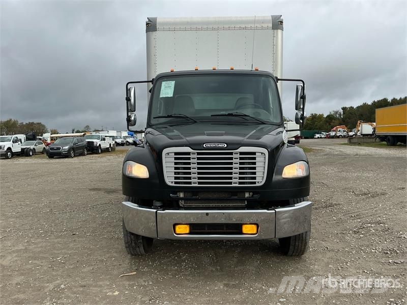 Freightliner M2 106 6x4 Van Truck Camiones caja cerrada