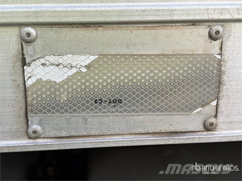 Freightliner M2 4x2 Refrigerated Truck (Inoperable) Hűtős