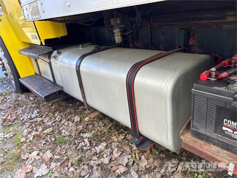 Freightliner M2 4x2 Refrigerated Truck (Inoperable) Hűtős