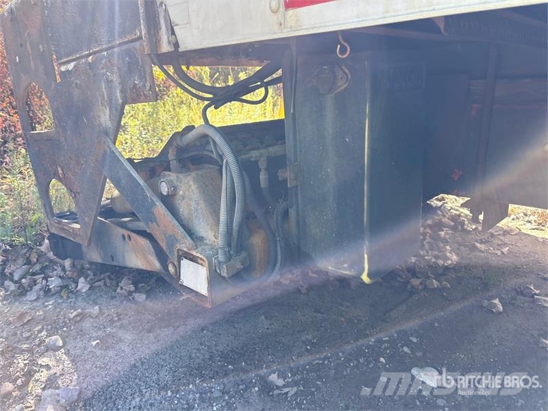 Freightliner M2 4x2 Refrigerated Truck (Inoperable) Hűtős