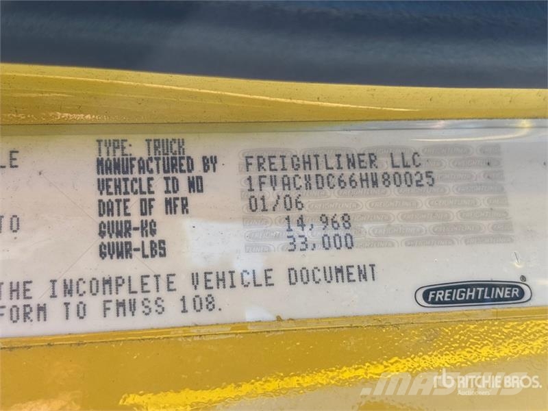 Freightliner M2 4x2 Refrigerated Truck (Inoperable) Hűtős