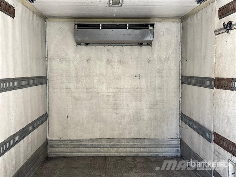 Freightliner M2 4x2 Refrigerated Truck (Inoperable) Hűtős