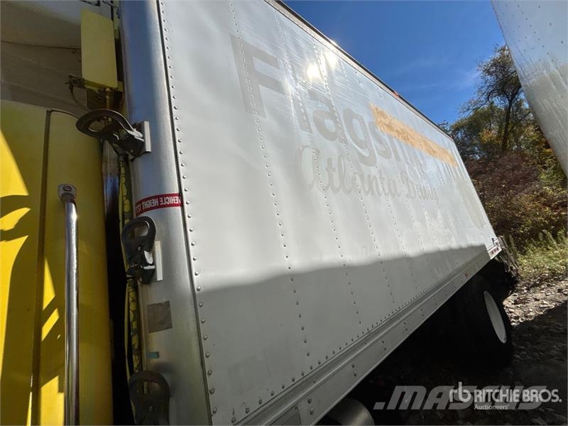 Freightliner M2 4x2 Refrigerated Truck (Inoperable) Hűtős