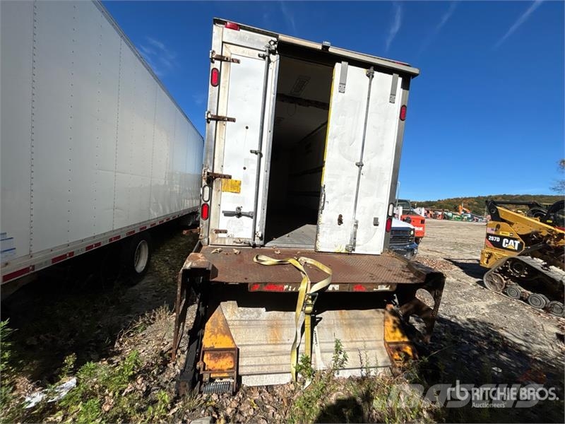 Freightliner M2 4x2 Refrigerated Truck (Inoperable) Hűtős