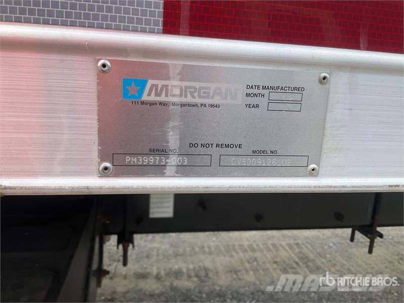 Freightliner M2106 4x2 Van Truck Furgons