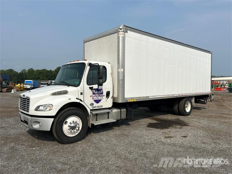 Freightliner M2106 4x2 Van Truck Kofferaufbau