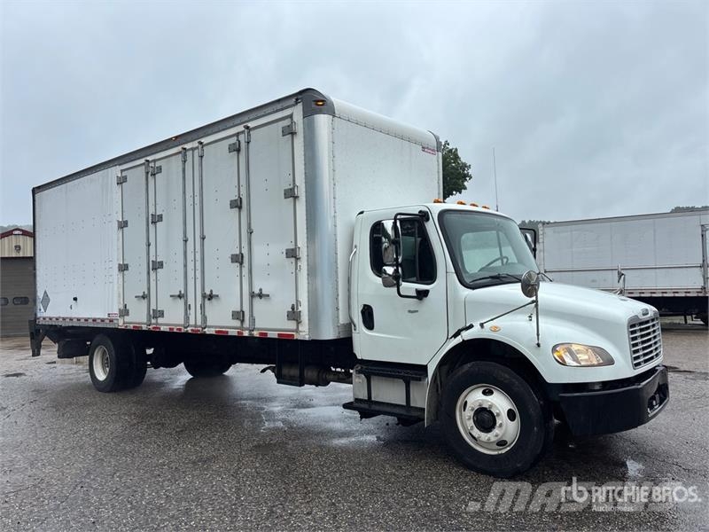 Freightliner M2106 4x2 Van Truck Camiones con caja de remolque