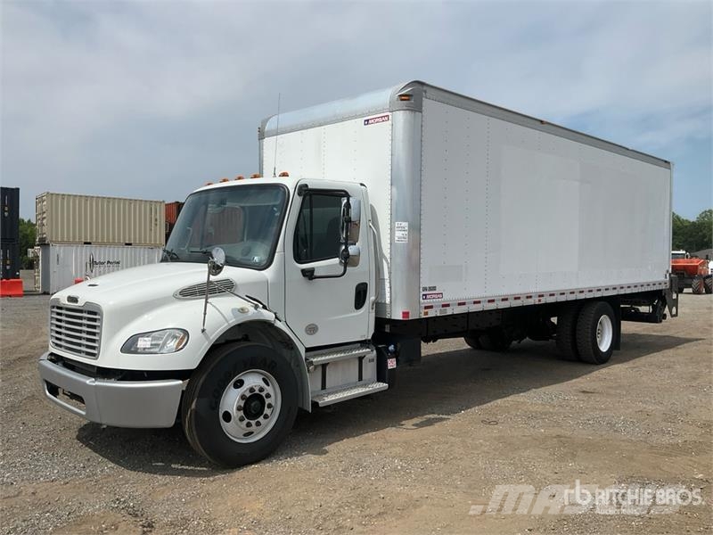 Freightliner M2106 4x2 Van Truck Furgons