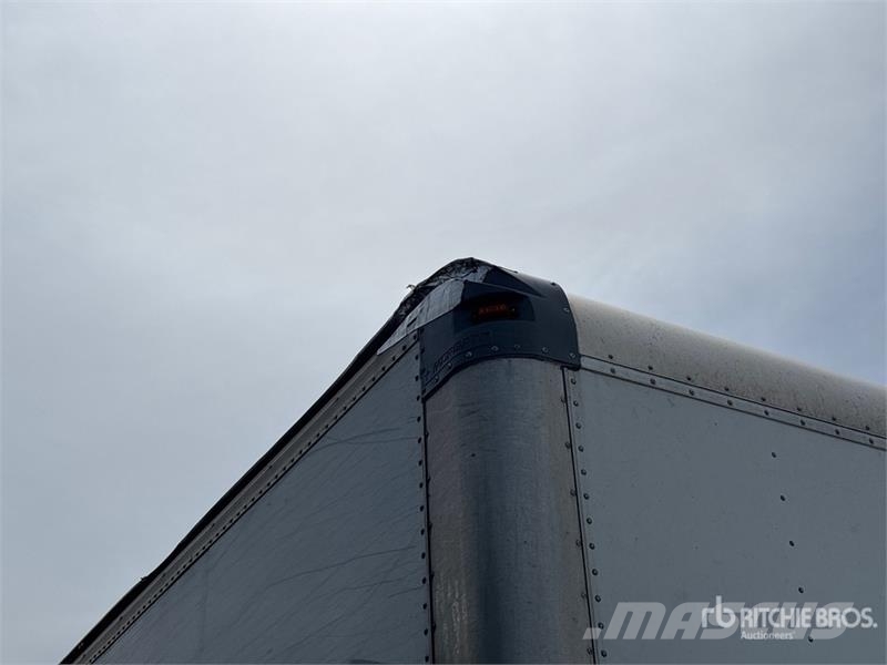 Freightliner M2106 4x2 Van Truck (Inoperable) Фургони