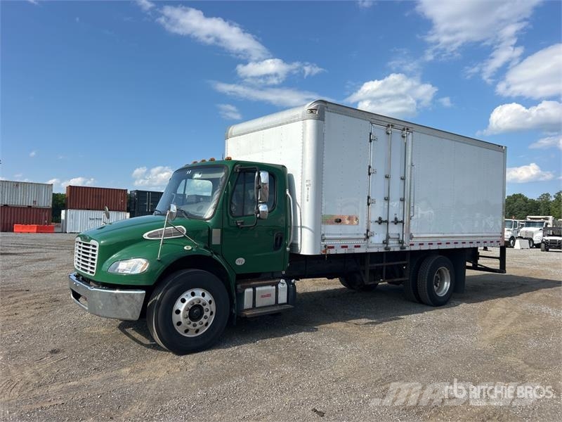 Freightliner M2106 4x2 Van Truck Skriňová nadstavba