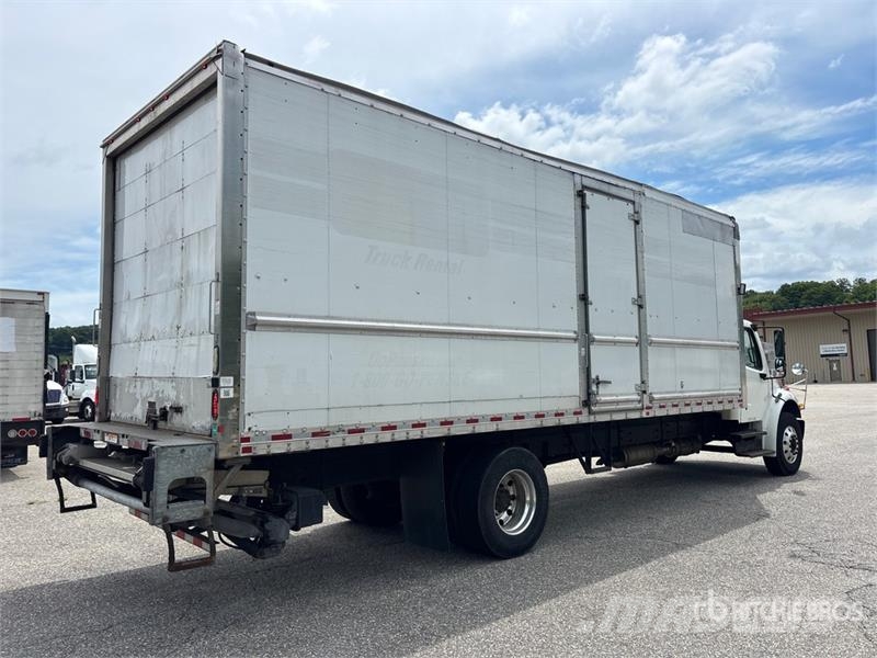 Freightliner M2106 4x2 Van Truck Box body trucks