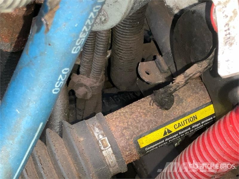 Freightliner M2106 4x2 Van Truck (Inoperable) شاحنات ذات هيكل صندوقي