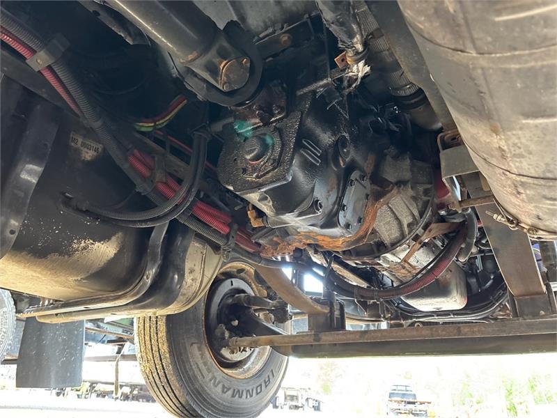 Freightliner M2106 4x2 Van Truck (Inoperable) Фургони