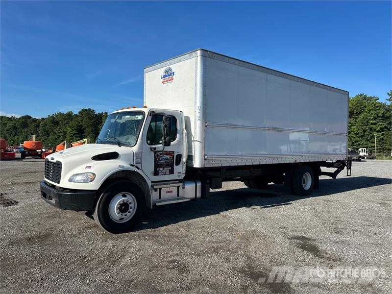 Freightliner M2106 4x2 Van Truck Skriňová nadstavba