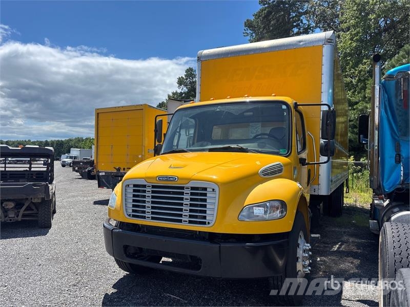 Freightliner M2106 4x2 Van Truck شاحنات ذات هيكل صندوقي