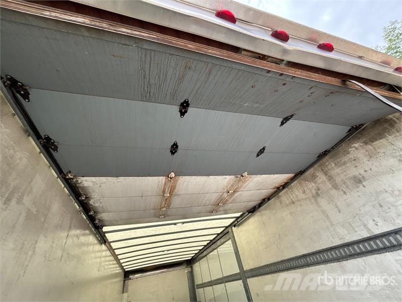 Freightliner M2106 4x2 Van Truck Camiones con caja de remolque