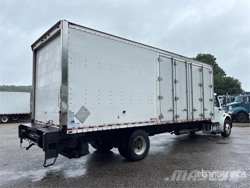 Freightliner M2106 4x2 Van Truck Camiones con caja de remolque