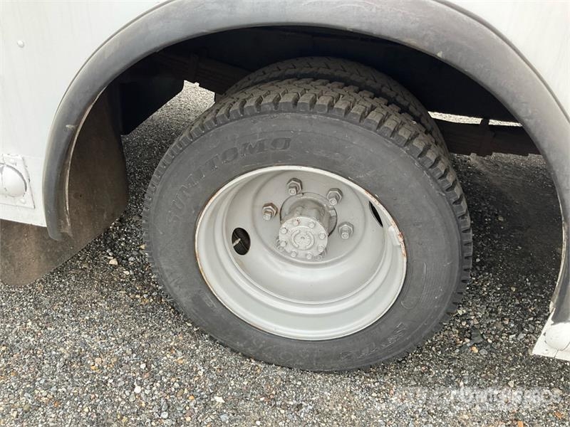 Freightliner MT45 車廂