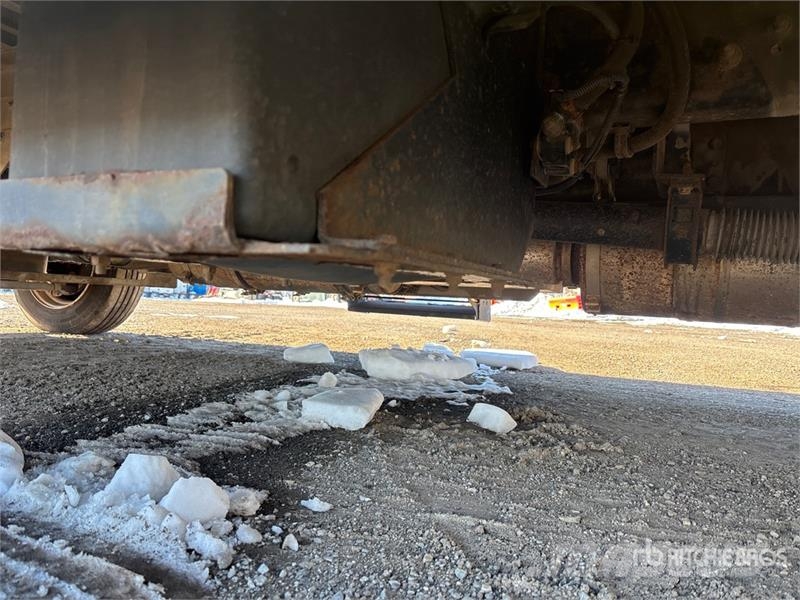 Freightliner MT55 هيكل صندوقي