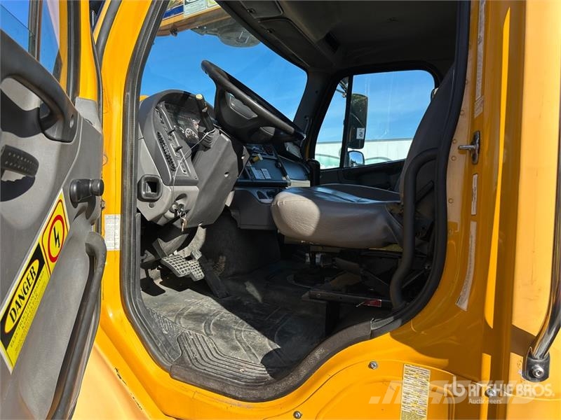 Freightliner on Freightliner M2 112 6x4 Vacuum Excavator Truck Vidanjörler