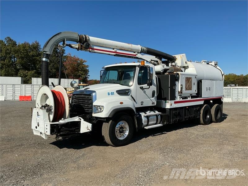 Freightliner V312LXHA on Freightliner 114SD 6x4 Vacuum Excavato Kombinētās vakumsūkņa mašīnas