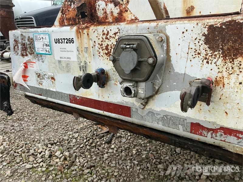 Fruehauf 1000 cft T/A Pneumatic Bulk Trailer (Inoperable) Otros remolques