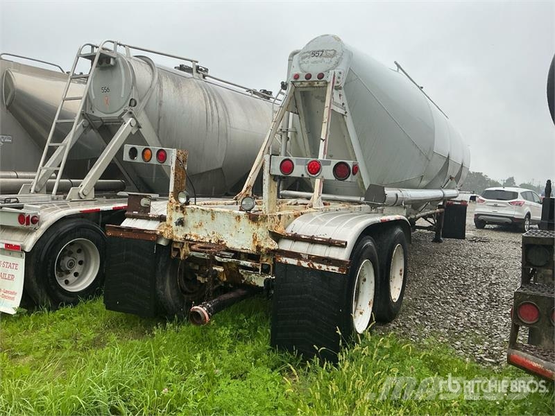 Fruehauf 1000 cft T/A Pneumatic Bulk Trailer (Inoperable) Otros remolques