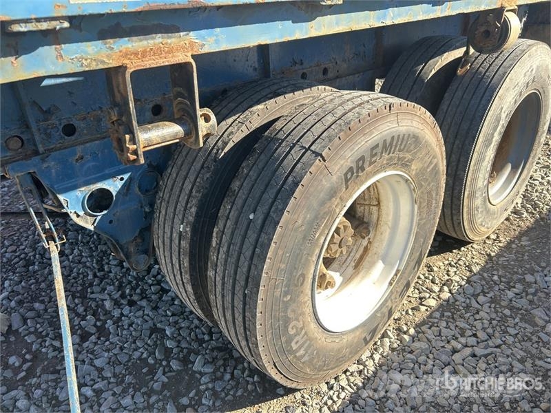 Fruehauf PBF240 Platformas/izkraušana no sāniem
